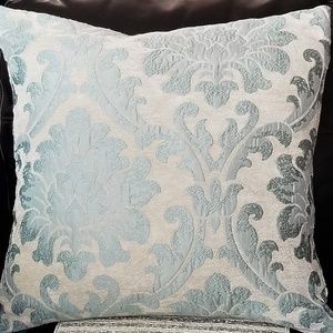 Pier 1 Light Teal and Beige Pillow Cover 20x20 EUC